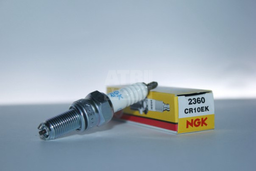 Свеча зажигания 4T CR10EK NGK Свеча зажигания 4T CR10EK NGK